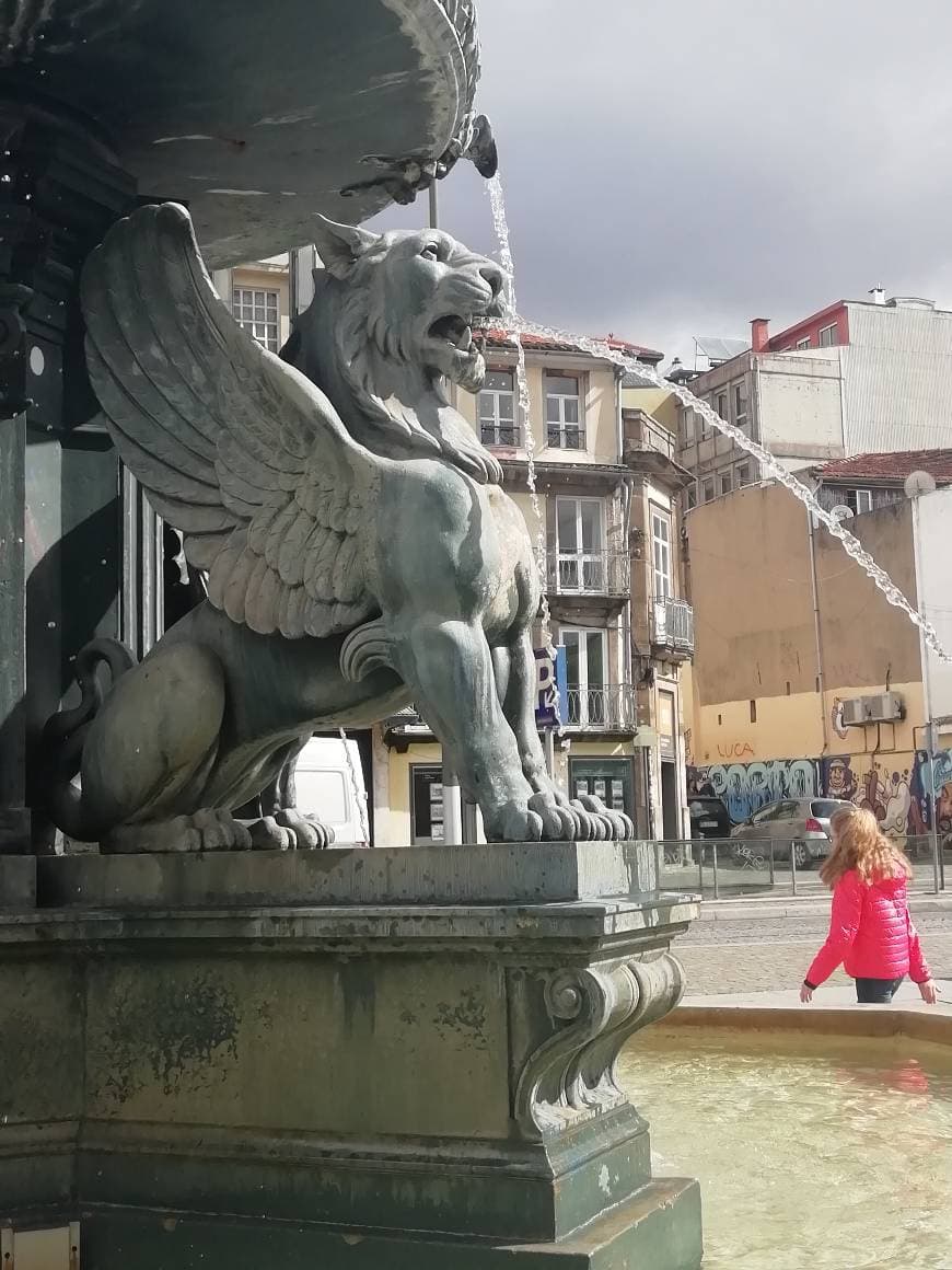 Place Praça de Gomes Teixeira