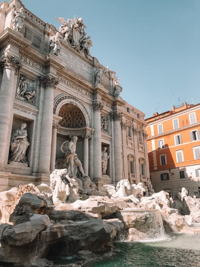 Moda Fontana de Trevi, Roma, Itália 