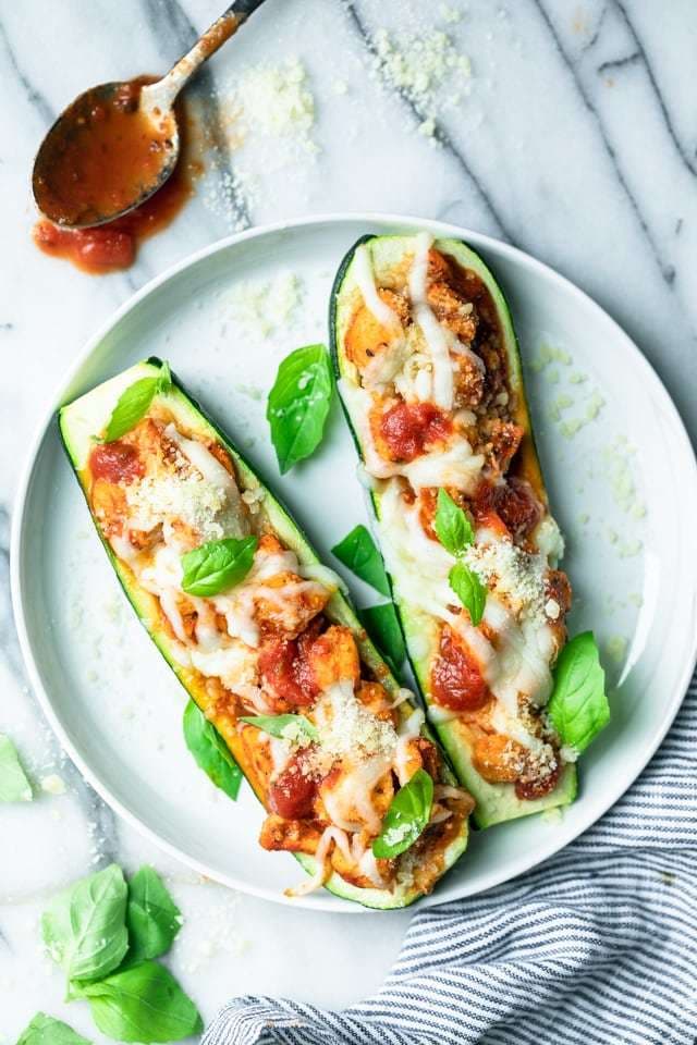 Moda Chicken Stuffed Zucchini Boats | FeelGoodFoodie