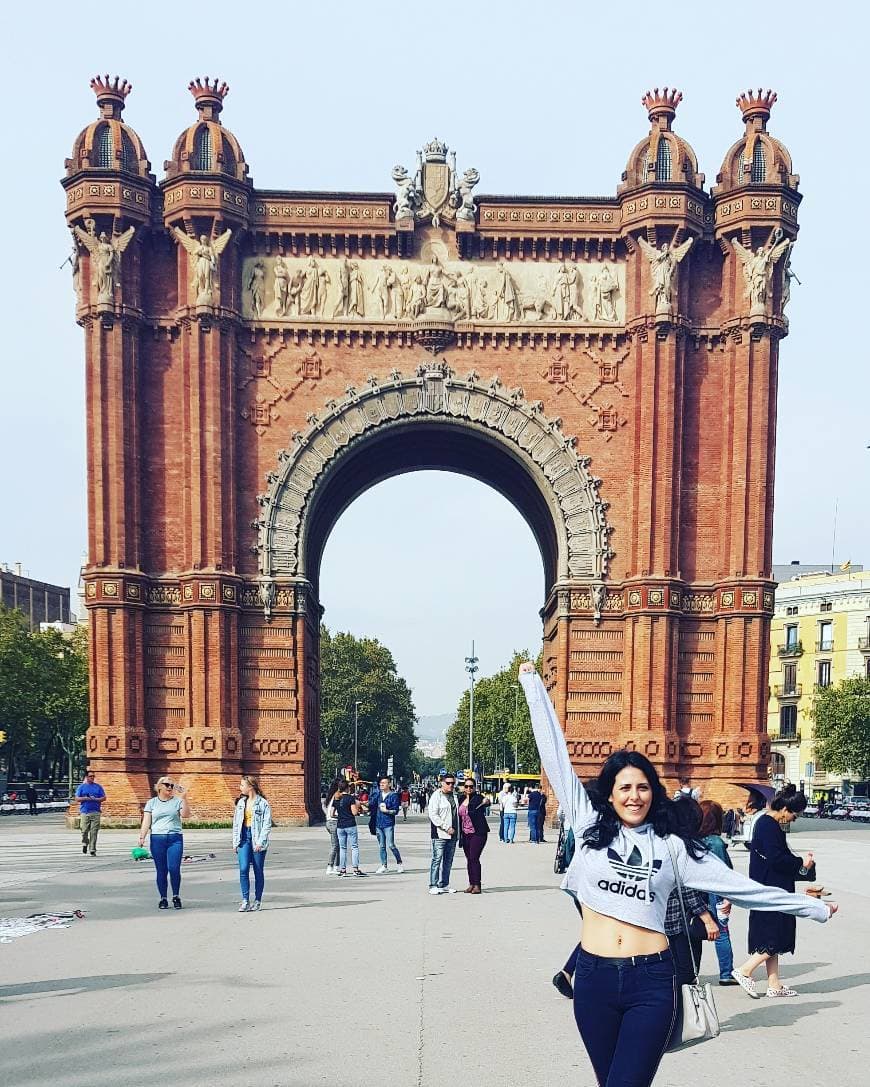 Lugar Arc de Triomf