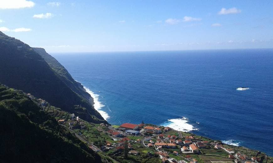 Place Porto Moniz