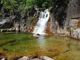 Lugar Cascata de Várzeas