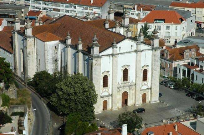 Place Sé de Leiria