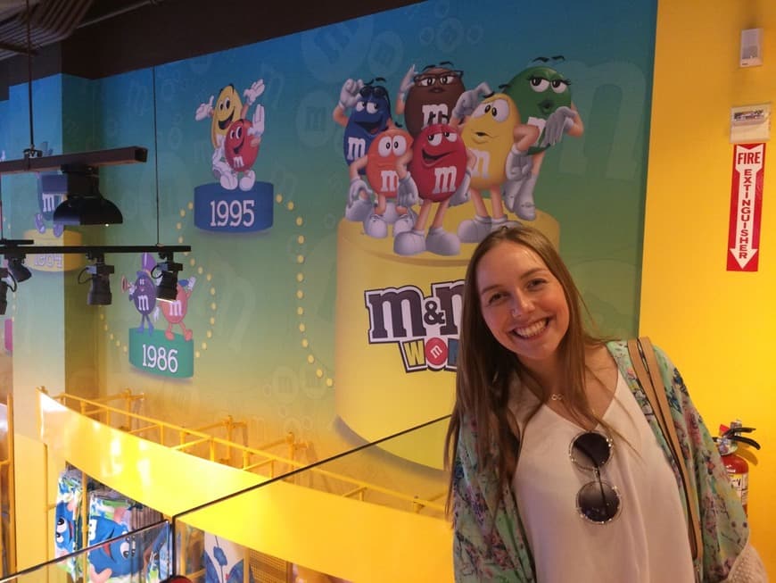 Restaurantes M&m store nyc 