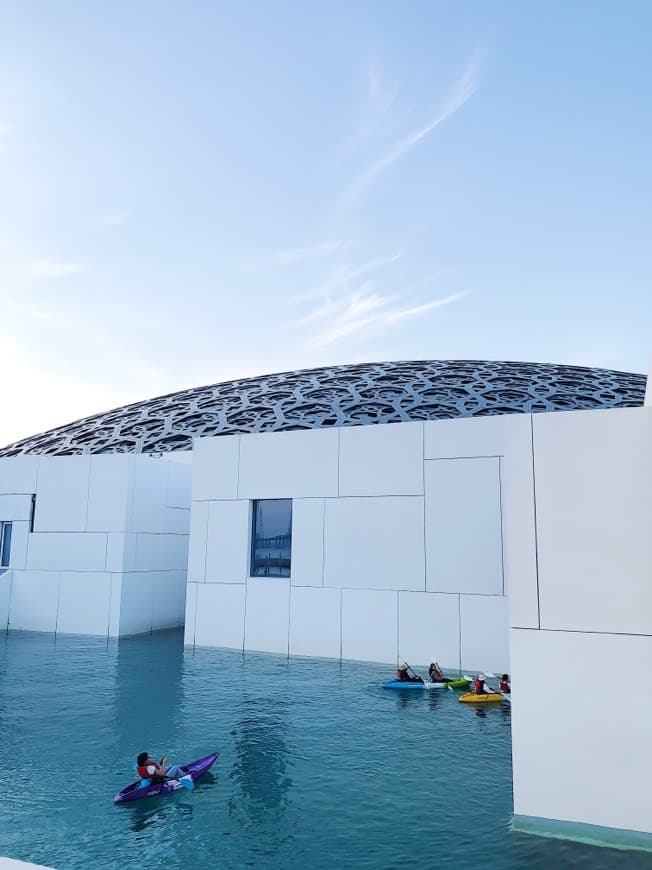 Lugar Louvre Abu Dhabi