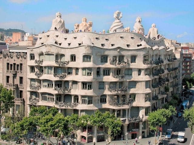 Restaurantes La Pedrera