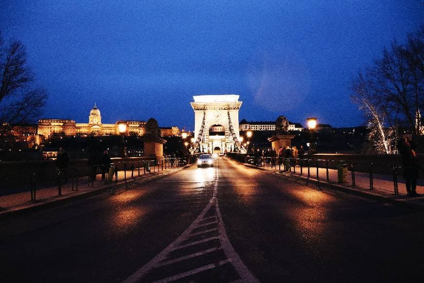 Place Puente de las Cadenas