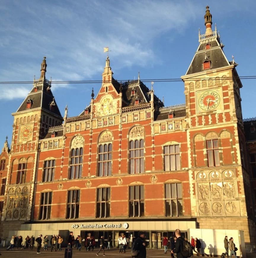 Lugar Estación Central de Ámsterdam