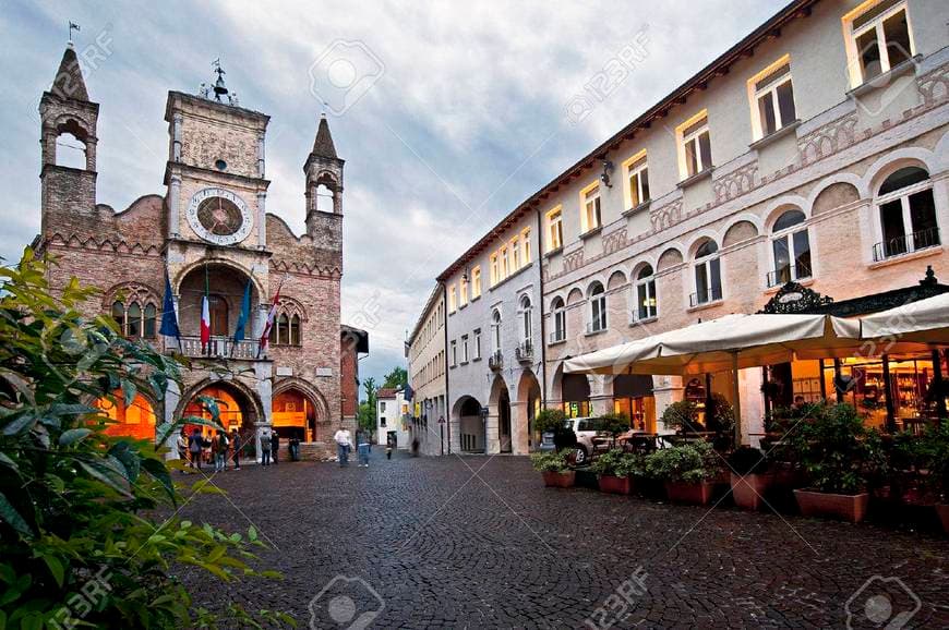 Place Pordenone