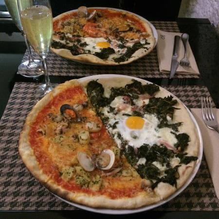 Restaurantes L'ESCENARI DE PIZZES