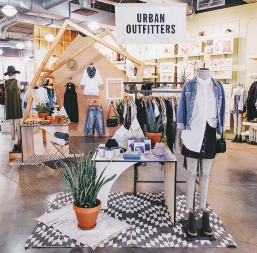 Moda Urban Outfitters