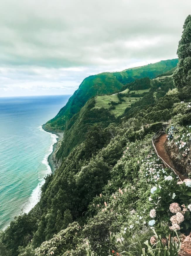 Place Ponta do Sossego Viewpoint and Garden