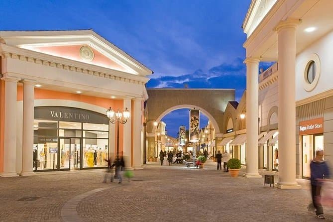 Place Castel Romano Designer Outlet