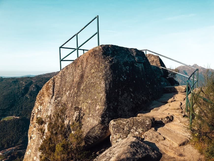 Place Miradouro da Pedra Bela