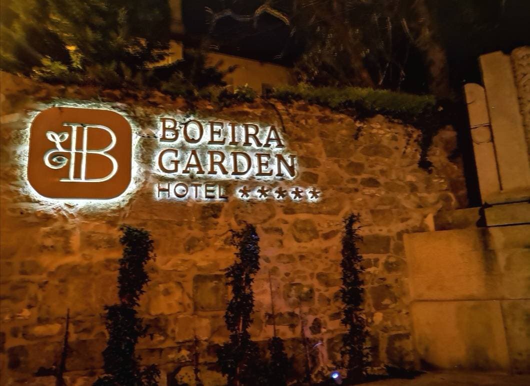 Lugar Boeira Garden Hotel Porto Gaia, Curio Collection by Hilton