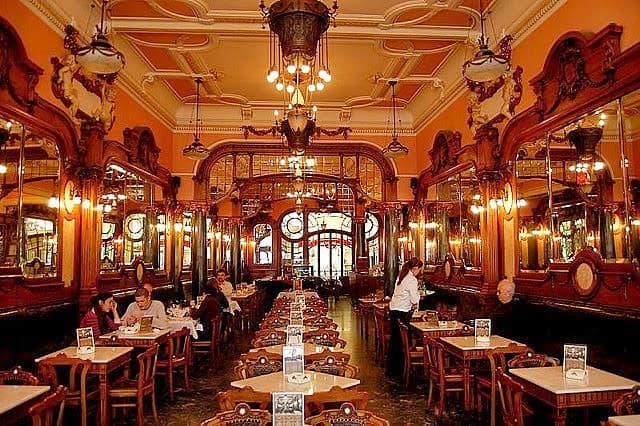 Restaurantes Café Majestic