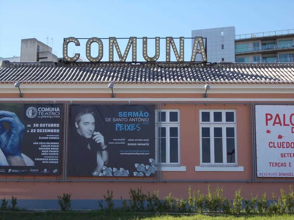 Place Teatro da Comuna