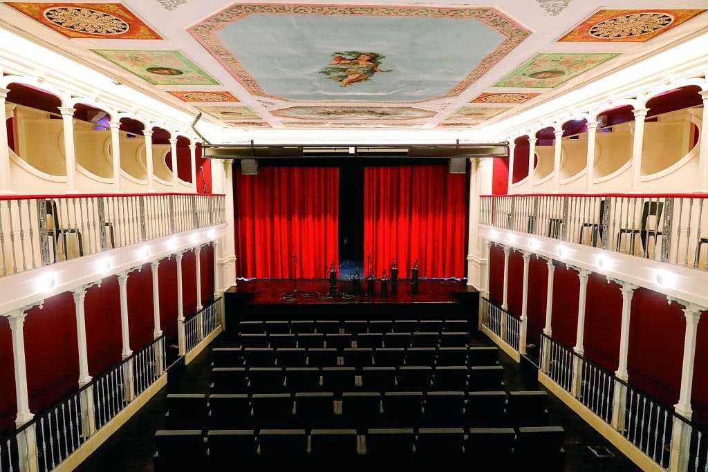 Place LU.CA - Teatro Luís de Camões