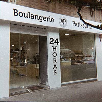 Place Boulangerie Cafetería pizzería