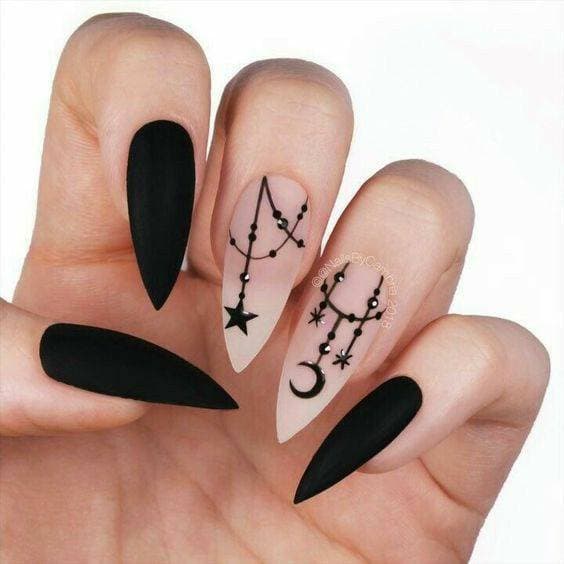 Moda Unhas com 💫 and 🌛