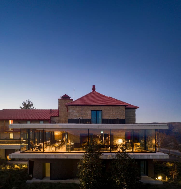 Lugar Casa de São Lourenço / Burel Panorama Hotel