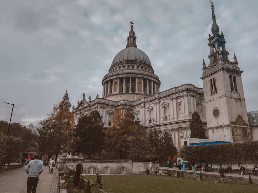 Lugar Catedral de Saint Paul