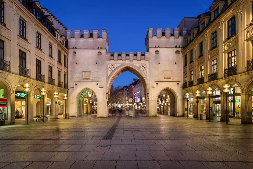 Place Karlsplatz