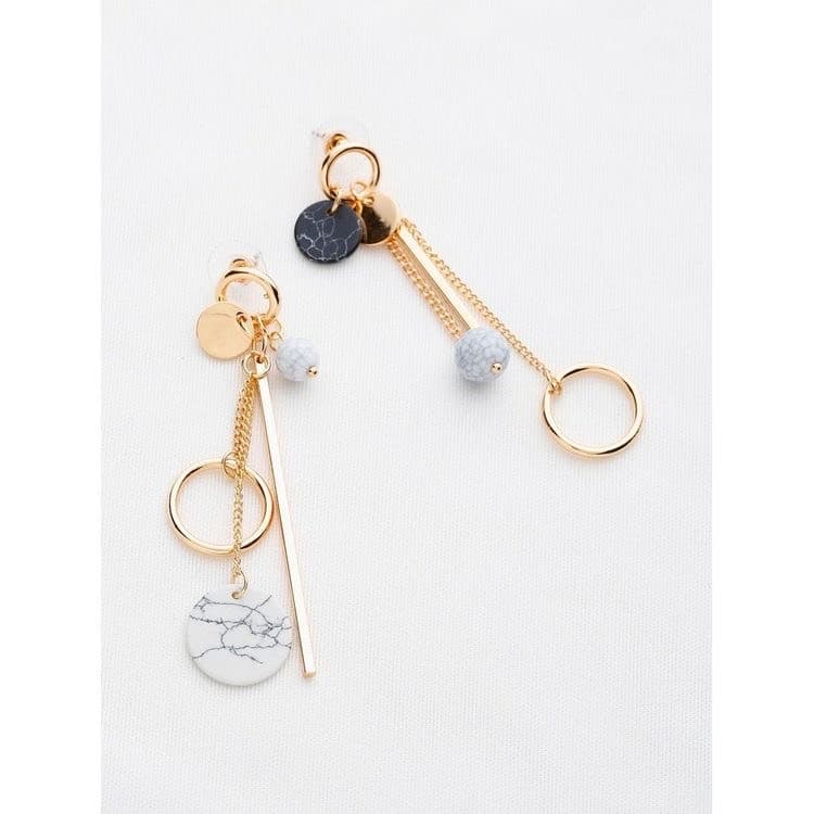 Moda Multi charm drop earrings 