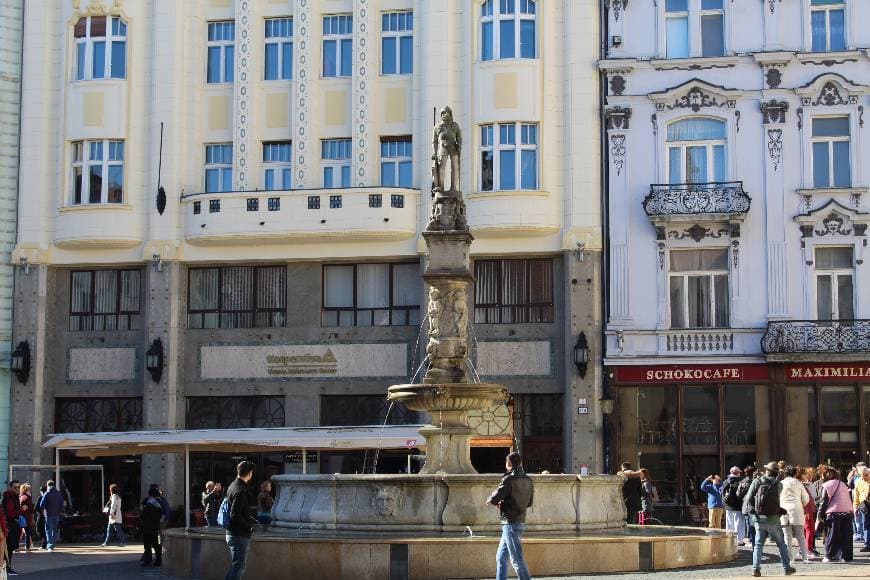 Place Praça Hlavné 