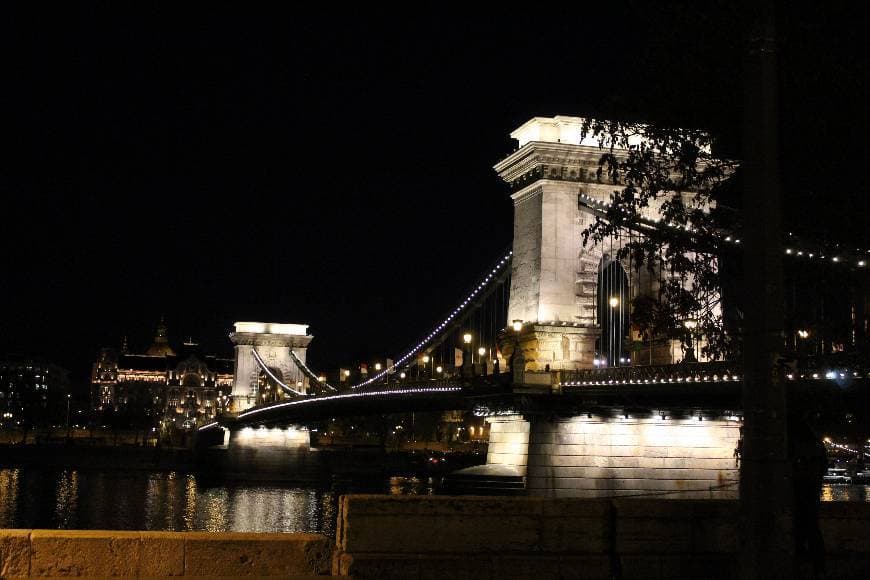 Place Puente de las Cadenas