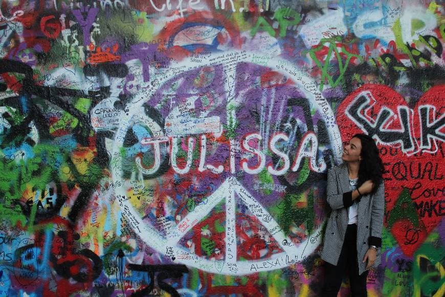 Place John Lennon Wall