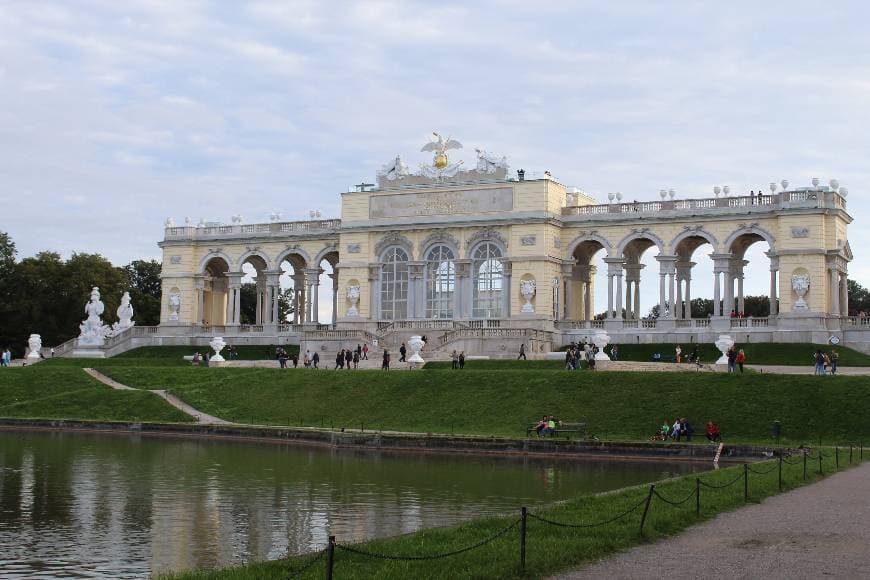 Place Gloriette Schloss Schönbrunn