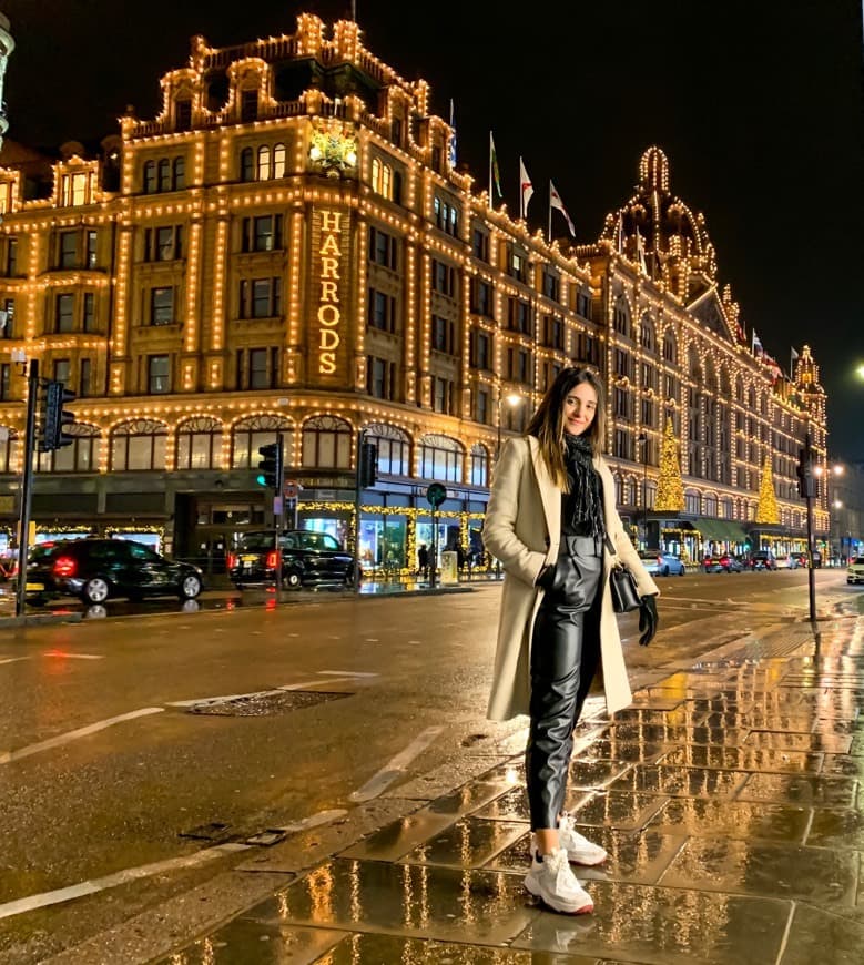 Place HARRODS LONDON