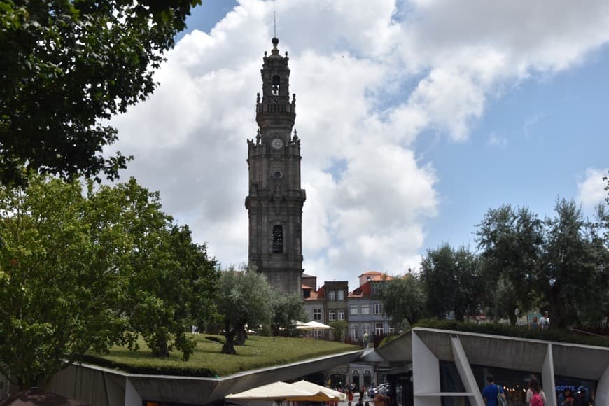 Place Clérigos Tower