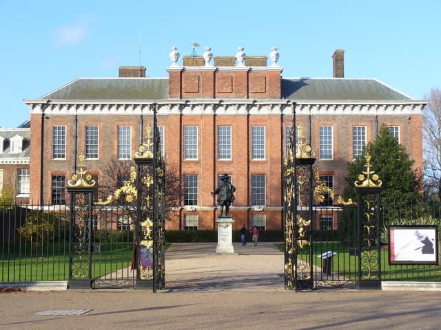 Lugar Palacio de Kensington