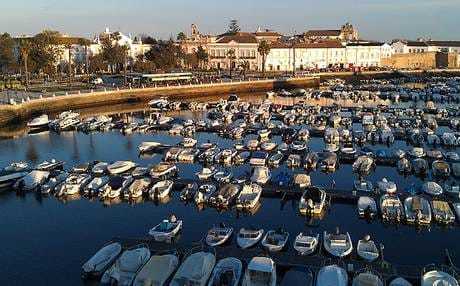 Lugar Marina De Faro