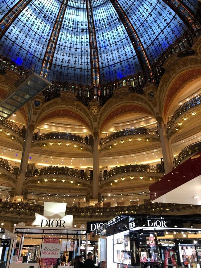 Place Galeries Lafayette Haussmann