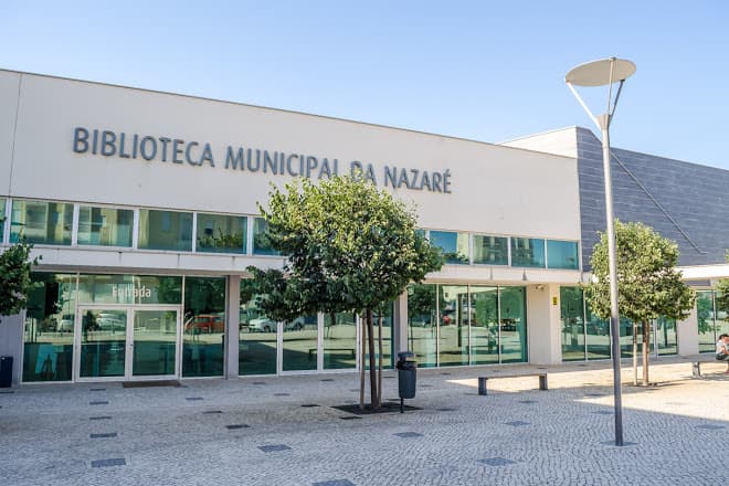 Lugar Biblioteca Municipal de Nazaré