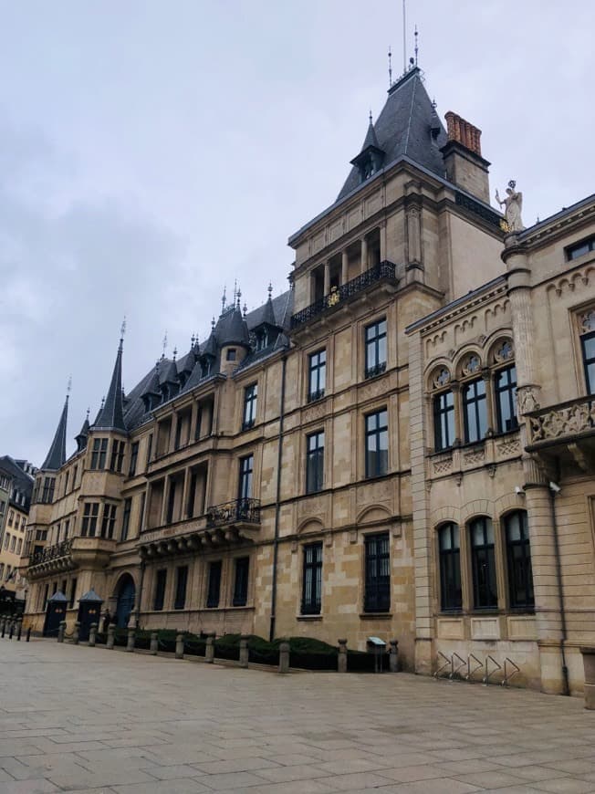 Place Chambre des Députés