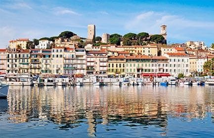 Place Puerto De Cannes, Francia