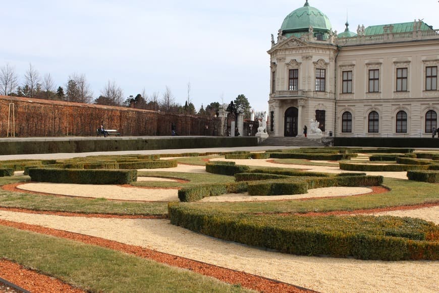 Place Belvedere Palace