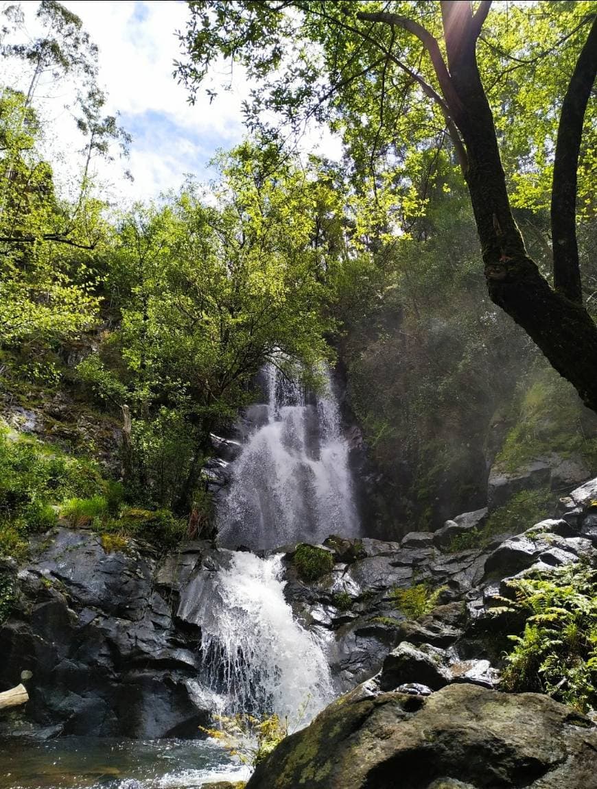 Place Cascata da Pedra da Ferida