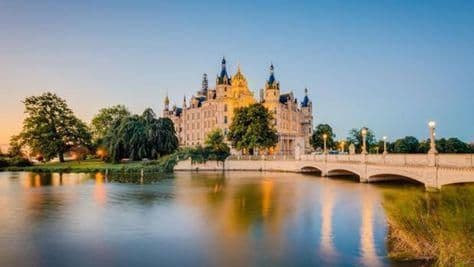 Place Schwerin Castle