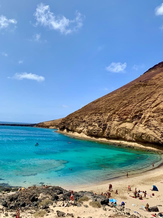 Lugar Playa Montaña Amarilla