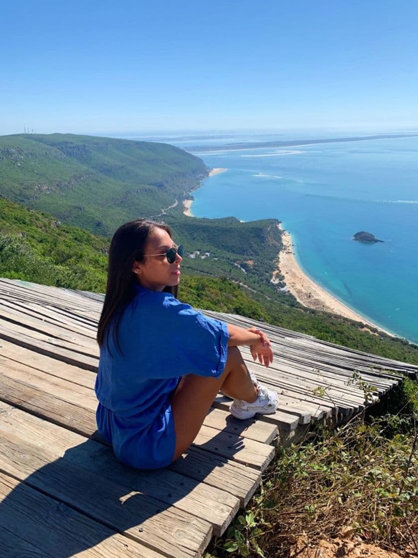 Lugar Miradouro Portinho da Arrábida