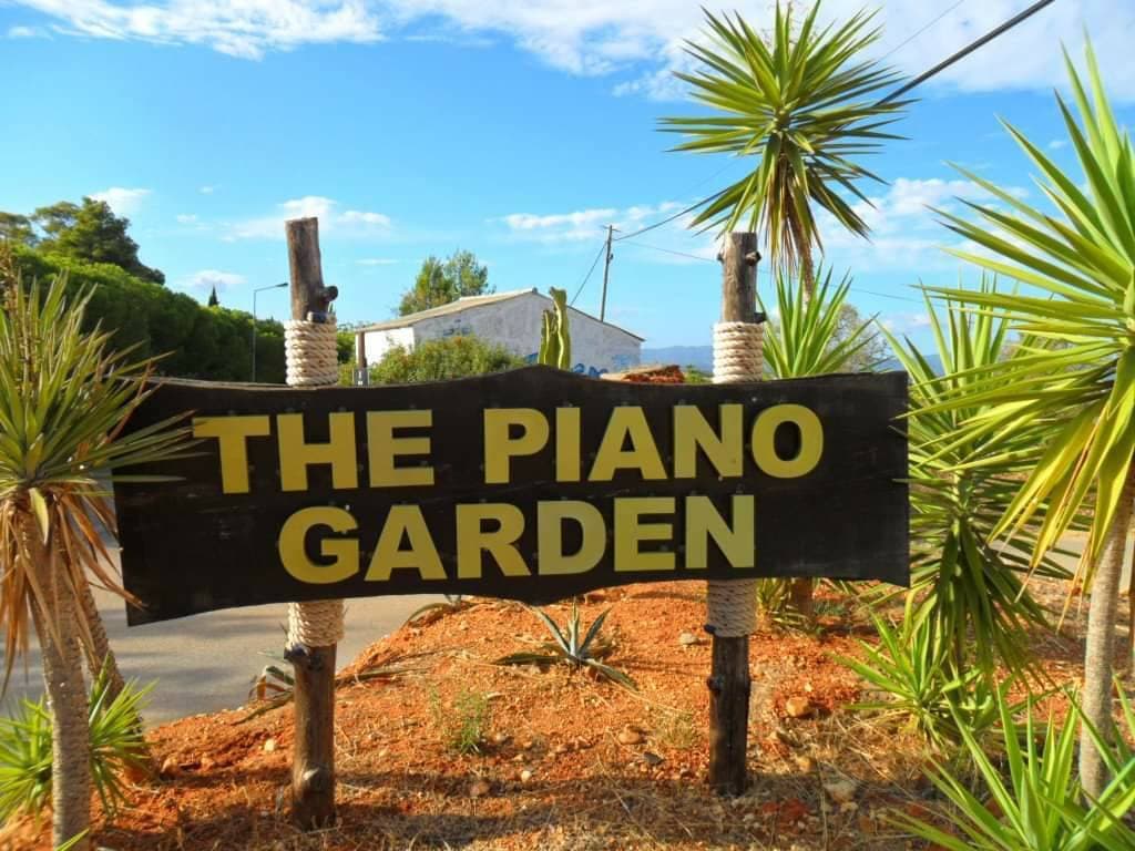 Restaurants The Piano Garden