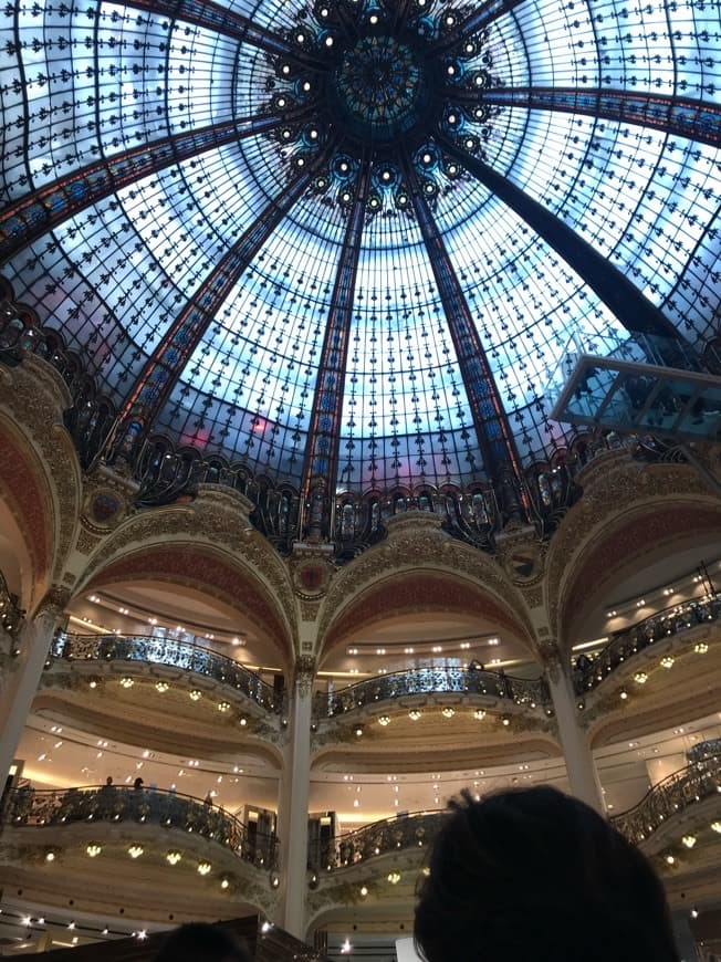 Place Galeries Lafayette Haussmann