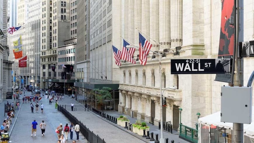 Lugar Wall Street