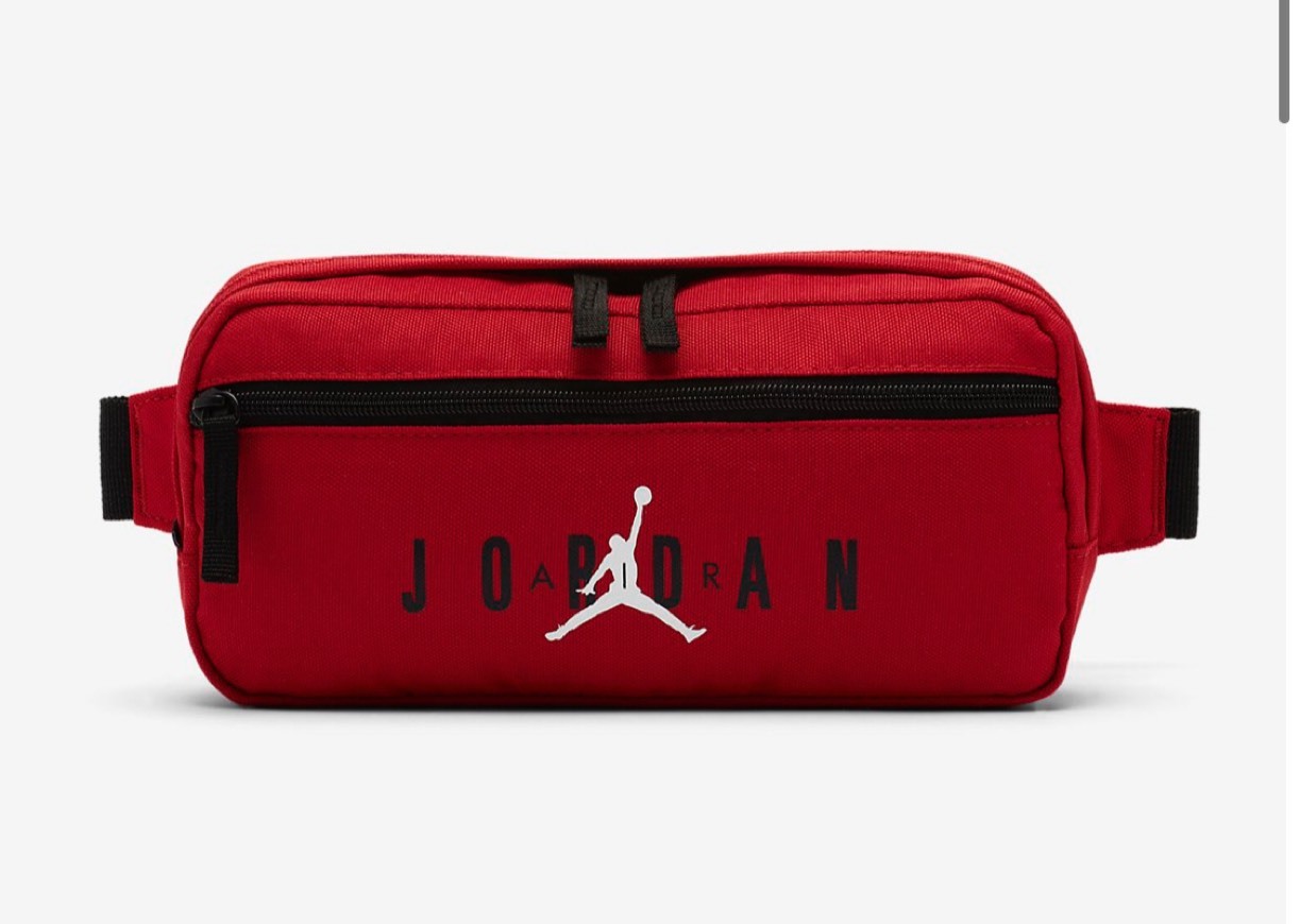 Moda Cross-Body Bag
Air Jordan