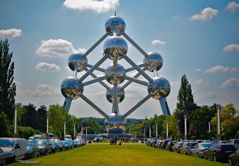 Lugar Atomium